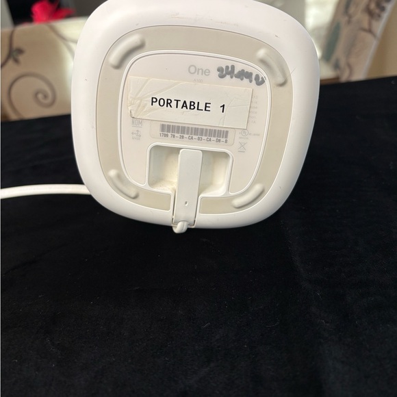 Sonos One, S2 WIFI Wireless Smart Speaker W/Alexa - Picture 7 of 8